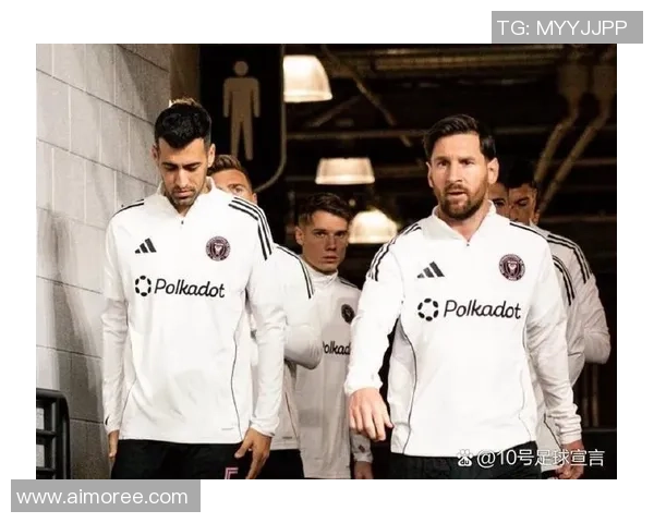 各大足球明星背后的号码故事与传奇意义解析 各大足球明星背后的号码故事与传奇意义解析