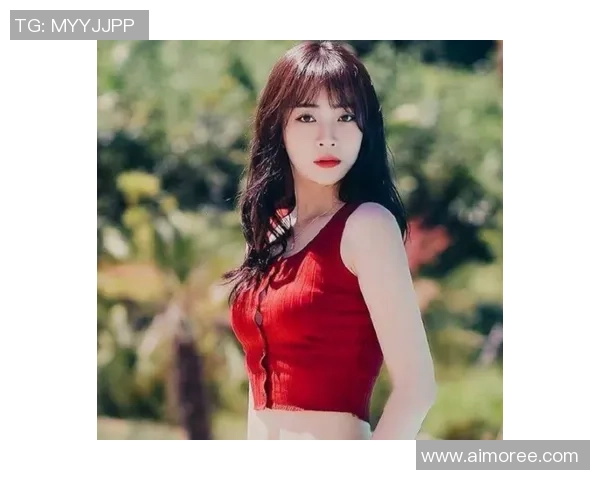 足球明星的魅力与美女粉丝的热情交织成的浪漫故事 足球明星的魅力与美女粉丝的热情交织成的浪漫故事