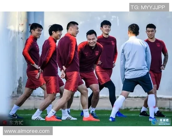 川籍足球明星阵容全景图展示与成就回顾