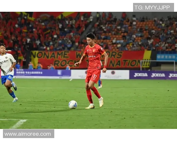 重庆足球明星赛精彩对决比分揭晓球迷热情高涨欢庆胜利时刻 重庆足球明星赛精彩对决比分揭晓球迷热情高涨欢庆胜利时刻